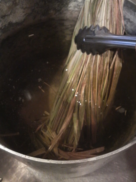 �����ɐZ���ĔM�ŋ�